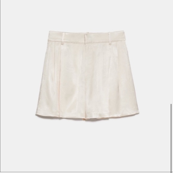 Zara Satin Effect Set - Picture 2 of 5